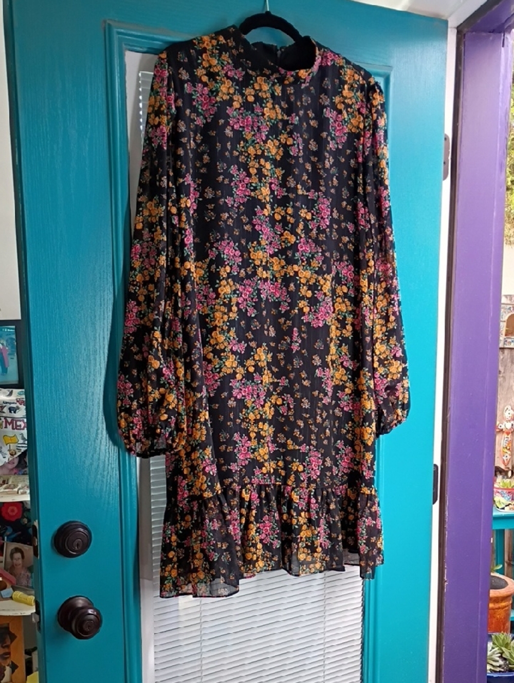 BCBG Paris Black Floral Long-Sleeve Ruffle-Hem Shift Dress